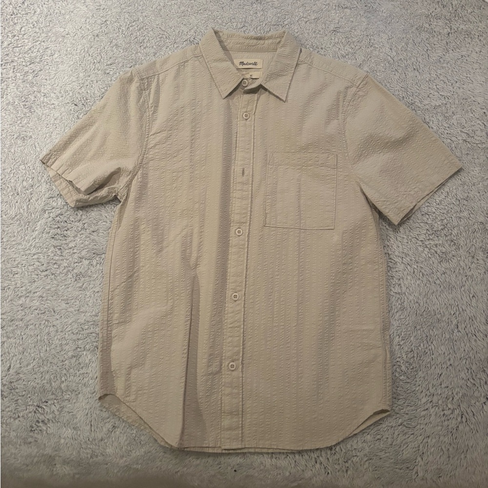 Casual white shirt. Men's small. Very new condition, never worn.